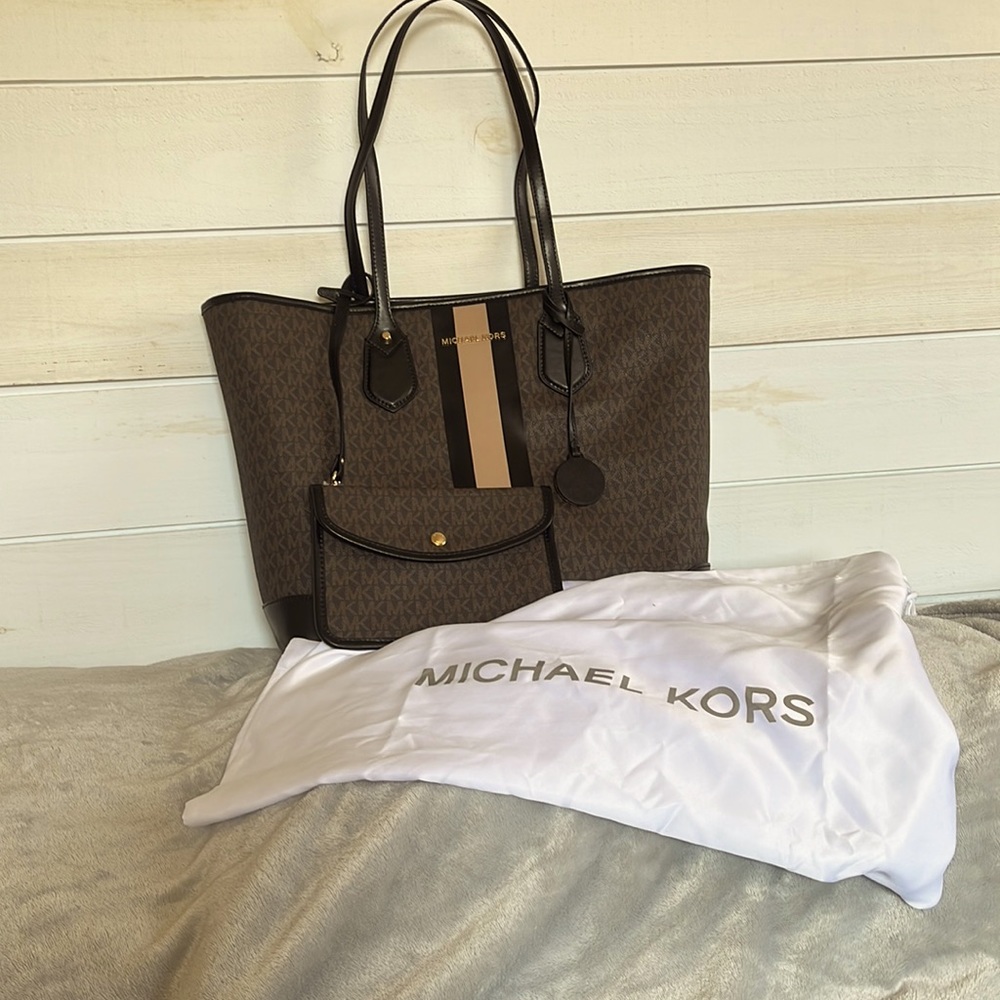 Michael Kors tote bag
